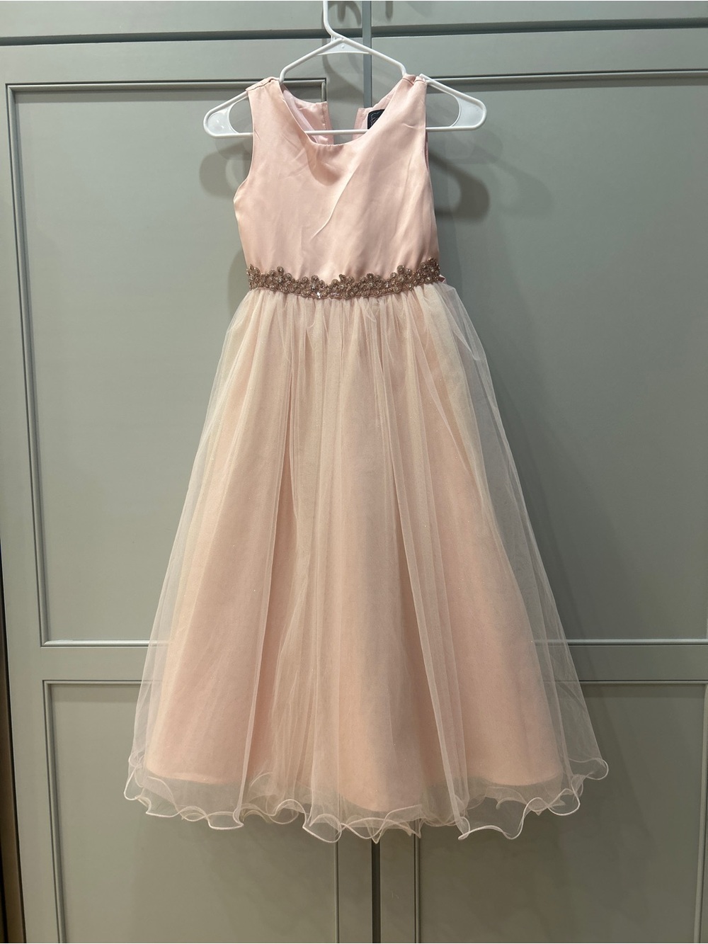 Chantilly Place Girls Sz 8 Blush Pink Tulle Formal Dress/ flower girl/communion
